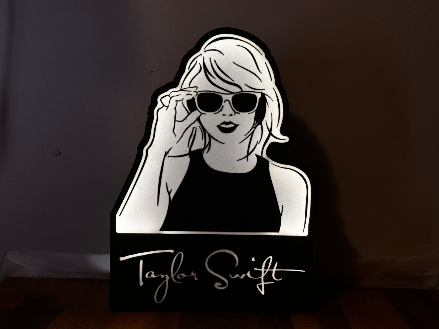 Swifty Lightbox